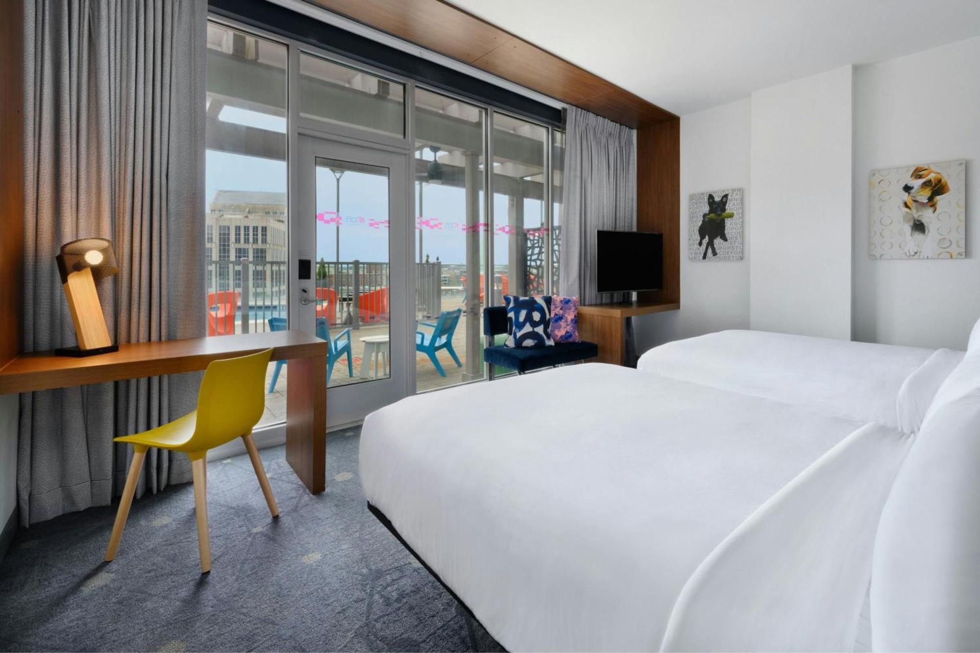 Hotel Aloft Downtown Greenville
